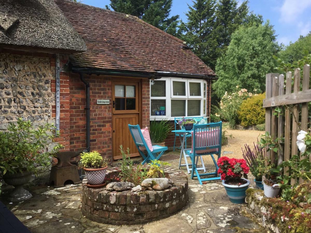 Thatched Cottage Pulborough Zewnętrze zdjęcie